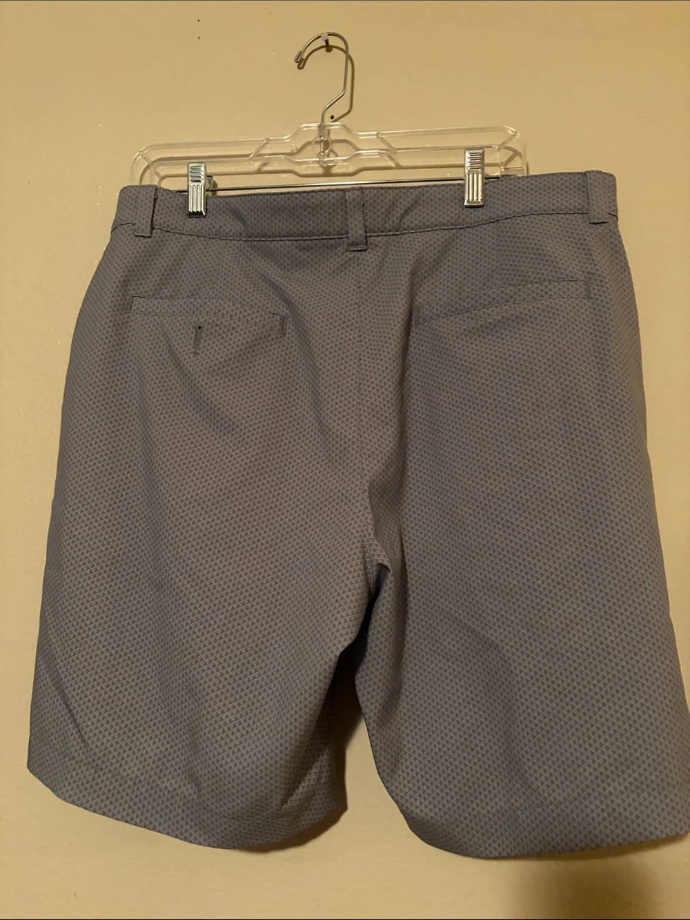 Hogan Light Gray Textured Flat-Front Men's Shorts
